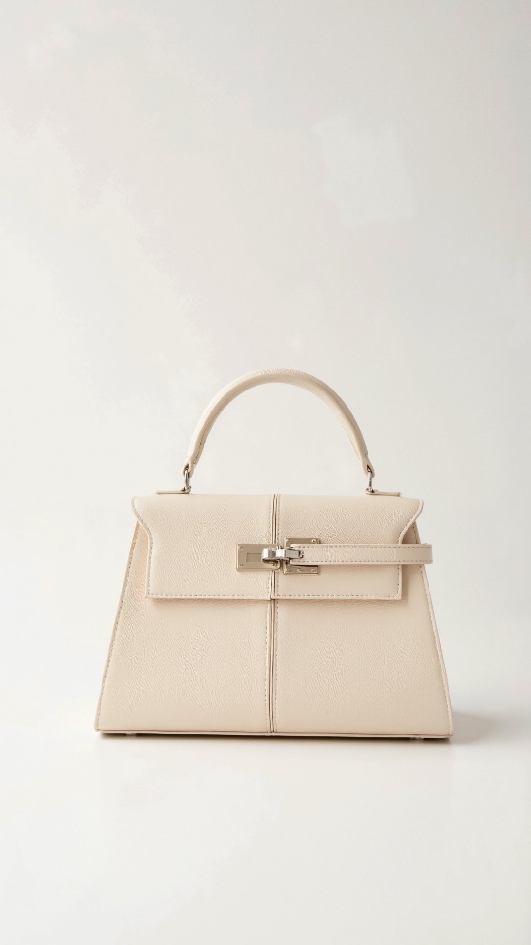 Structured Handbag in Premium PU Leather with Twist Lock Closure – Elegant Top Handle Bag for Versatile Style 6
